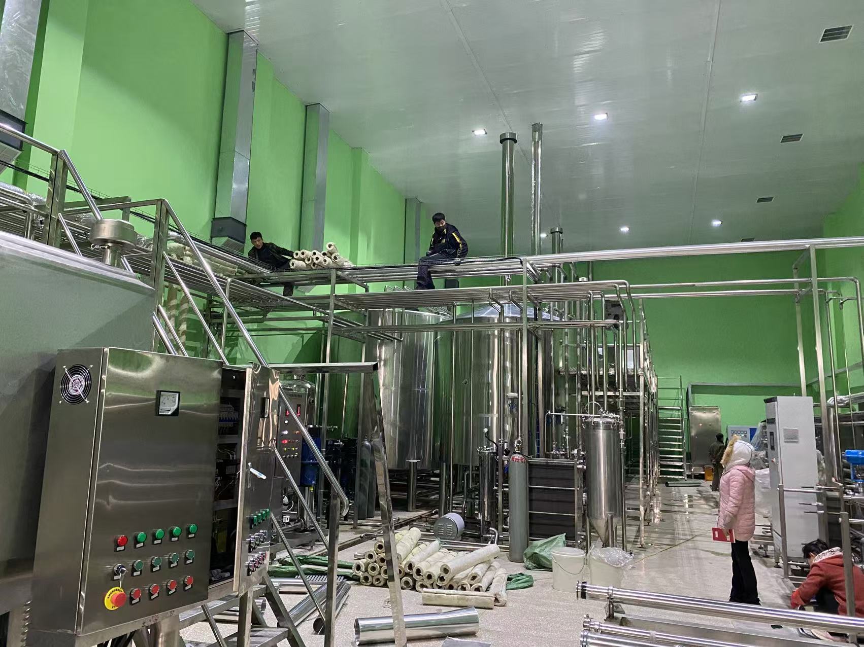 龙川精酿啤酒设备厂—精酿啤酒设备制造：传承工艺与创新科技的交融