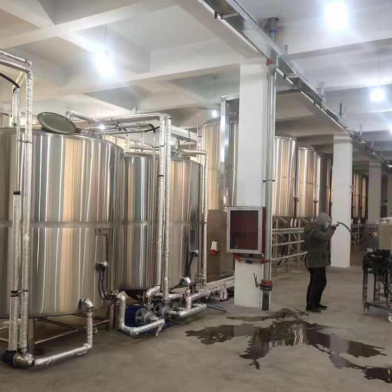 龙川精酿啤酒设备